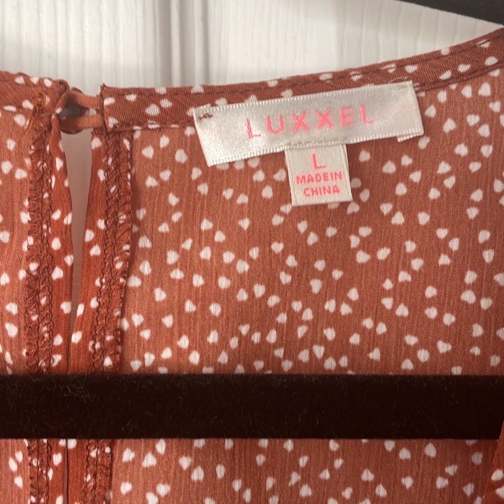 Rust dotted romper - Picture 2 of 4